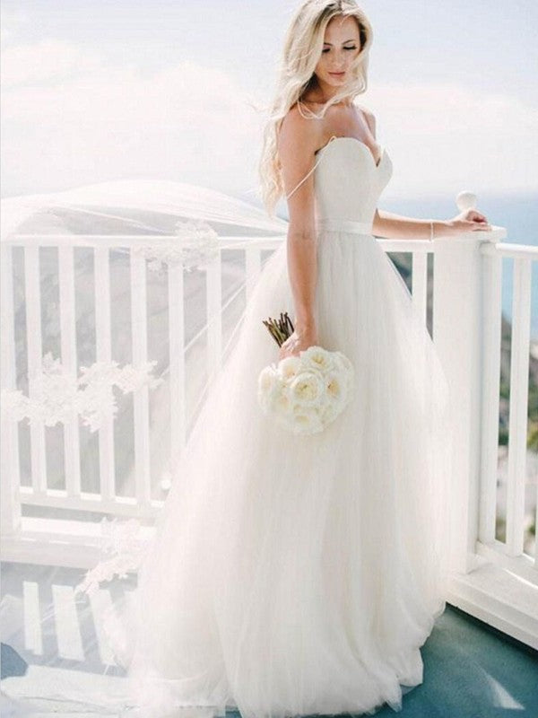 Gown Ball Sleeveless Sweetheart Train Sweep/Brush Tulle Wedding Dresses